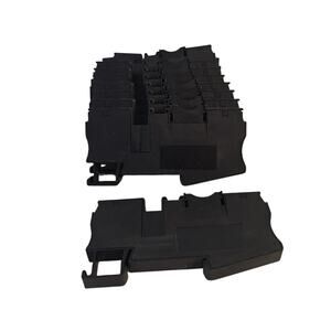 Lot of 10 Eaton PT4-FSI Terminal Block